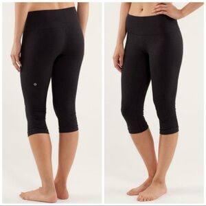 Lululemon Athletica In The Flow Cropped Rushed Leggings. Size 10